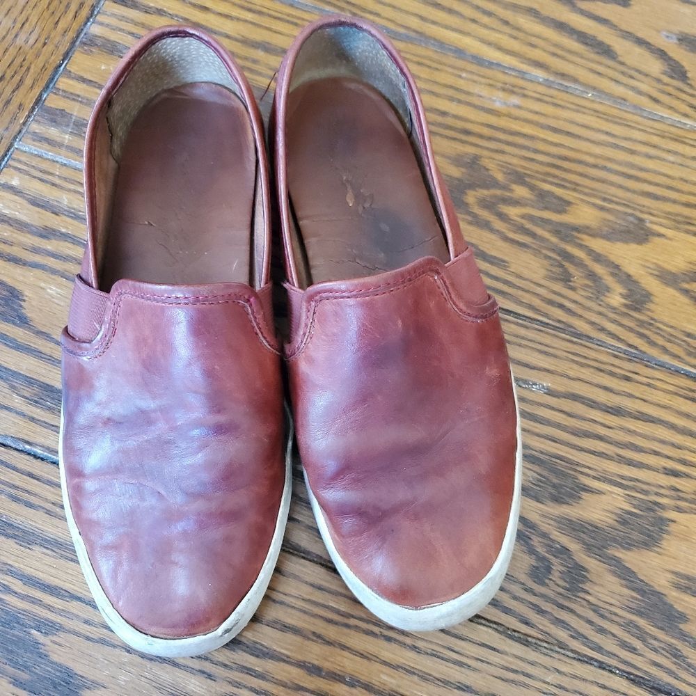 Frye Dylan brown slip on shoes size 7